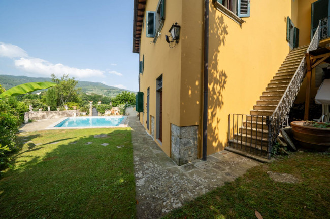 Villa in vendita a Castelfranco Piandiscò