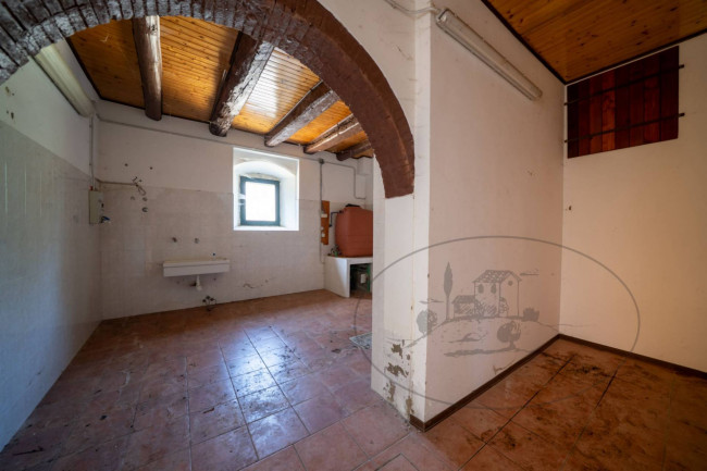 Stabile/Palazzo in vendita a Castelfranco Piandiscò