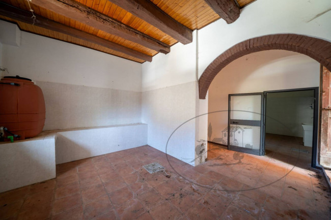Stabile/Palazzo in vendita a Castelfranco Piandiscò