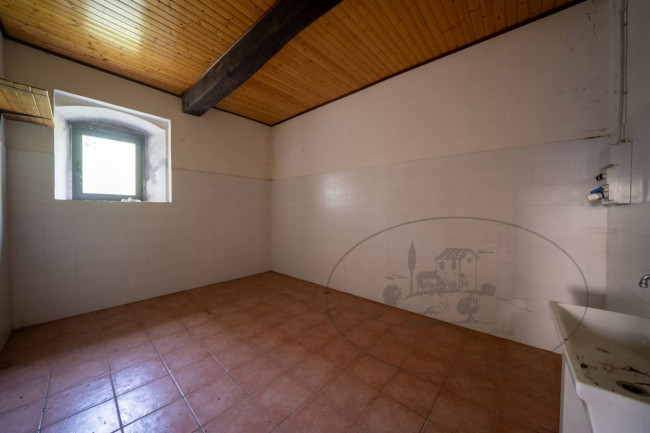 Stabile/Palazzo in vendita a Castelfranco Piandiscò