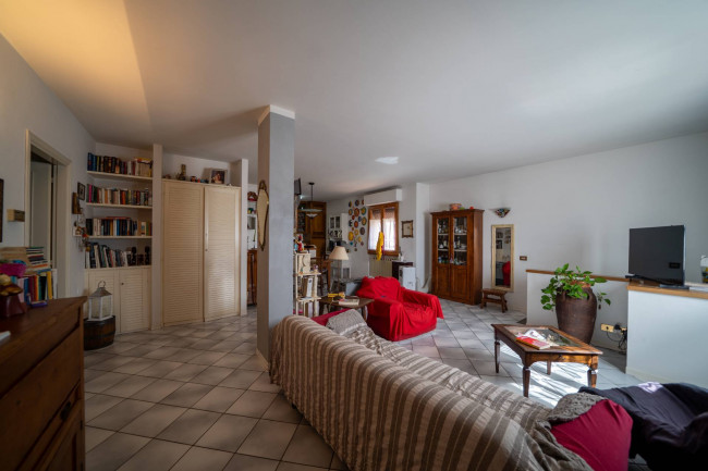 Casa semi indipendente in vendita a Figline e Incisa Valdarno