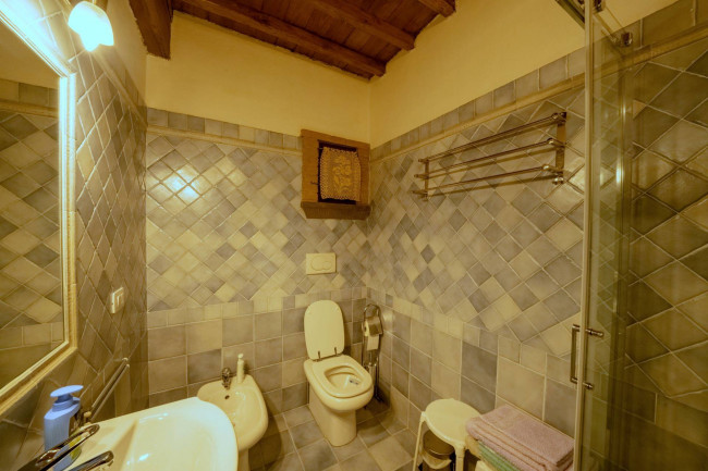 Villa in vendita a Reggello