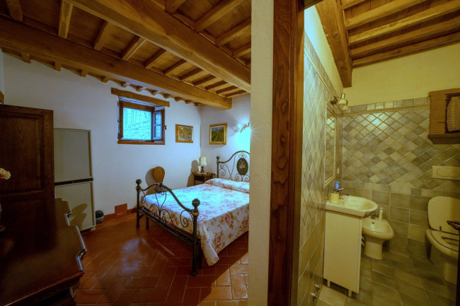 Villa in vendita a Reggello