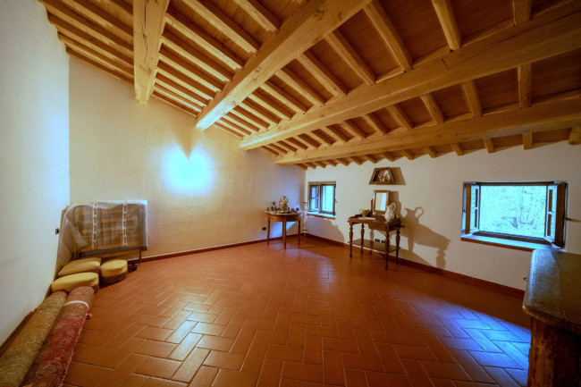Villa in vendita a Reggello