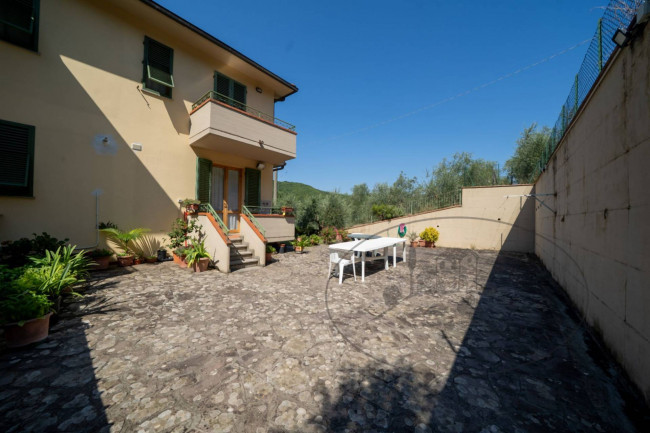 Villette a schiera in vendita a Figline e Incisa Valdarno