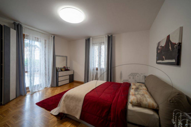 Villa in vendita a Figline e Incisa Valdarno