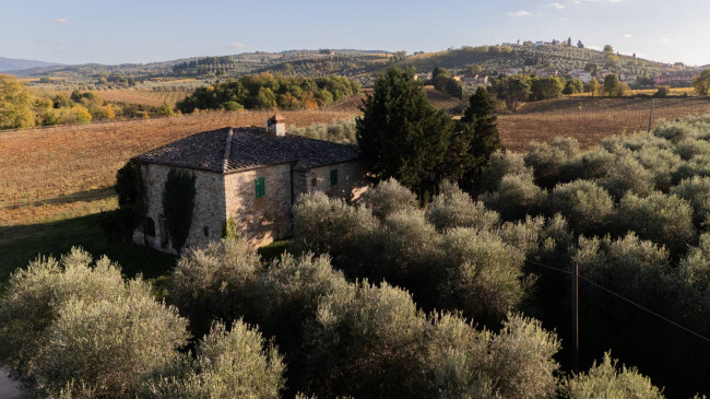 Casa colonica in vendita a San Casciano in Val di Pesa
