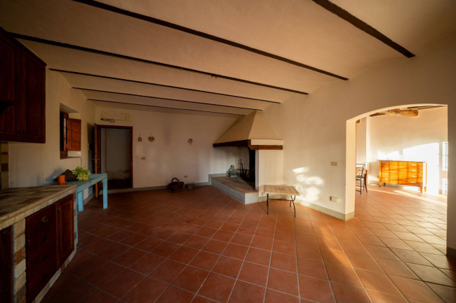Casa colonica in vendita a San Casciano in Val di Pesa