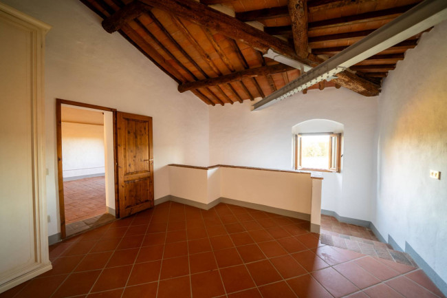 Casa colonica in vendita a San Casciano in Val di Pesa