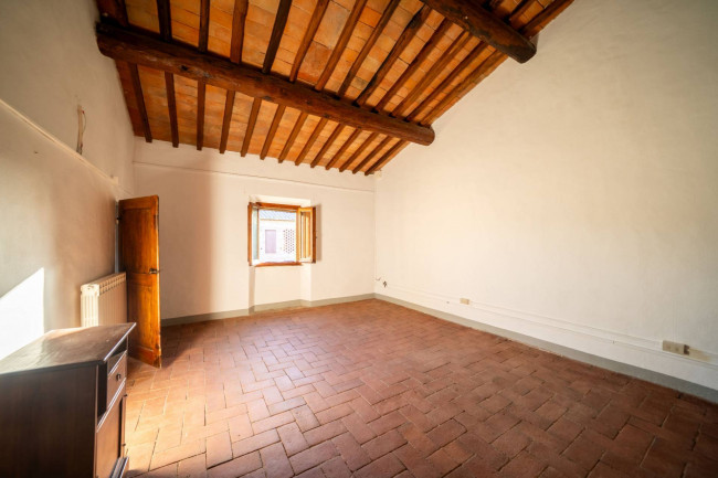 Casa colonica in vendita a San Casciano in Val di Pesa
