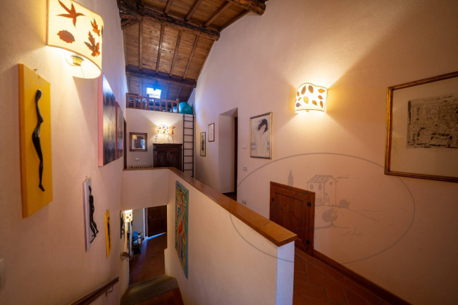 Casa colonica in vendita a Castelfranco Piandiscò