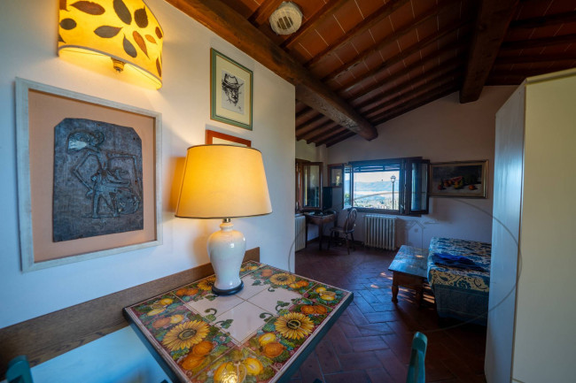 Casa colonica in vendita a Castelfranco Piandiscò