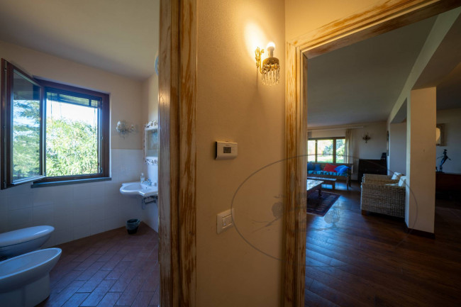 Casa colonica in vendita a Castelfranco Piandiscò