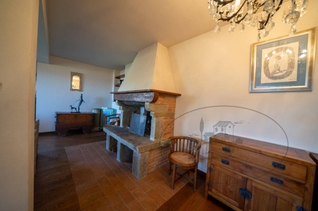 Casa colonica in vendita a Castelfranco Piandiscò