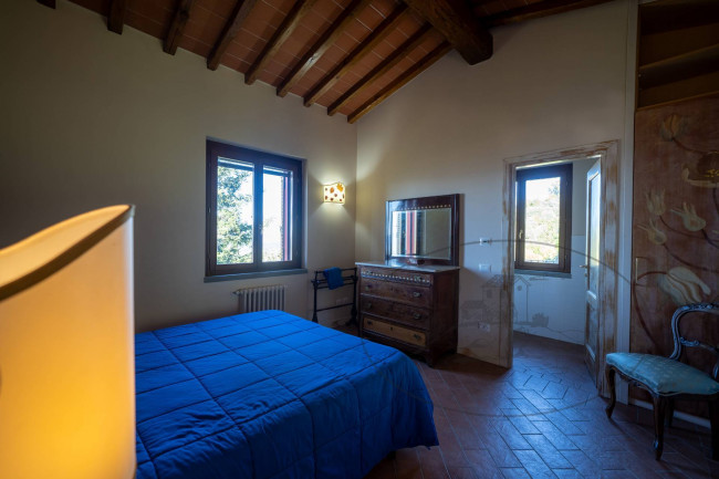 Casa colonica in vendita a Castelfranco Piandiscò