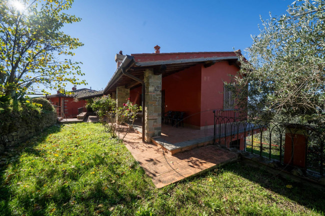 Casa colonica in vendita a Castelfranco Piandiscò