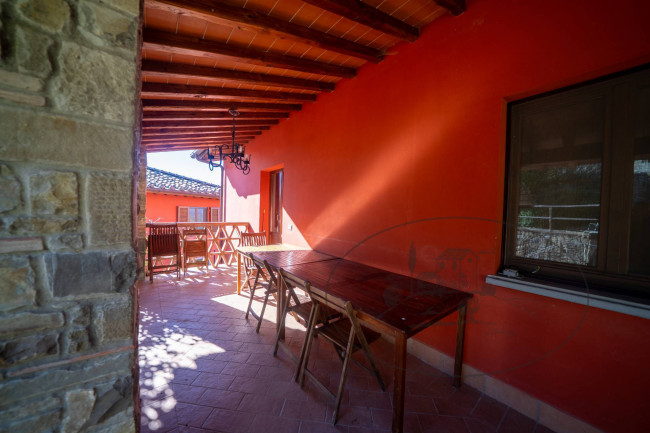 Casa colonica in vendita a Castelfranco Piandiscò