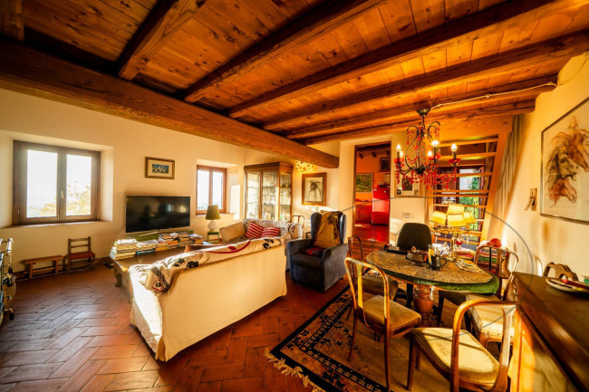 Casa colonica in vendita a Castelfranco Piandiscò