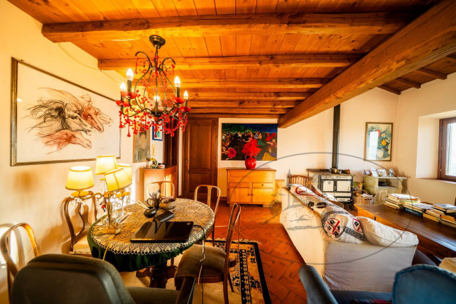 Casa colonica in vendita a Castelfranco Piandiscò