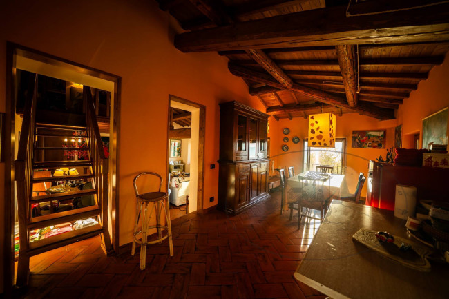 Casa colonica in vendita a Castelfranco Piandiscò