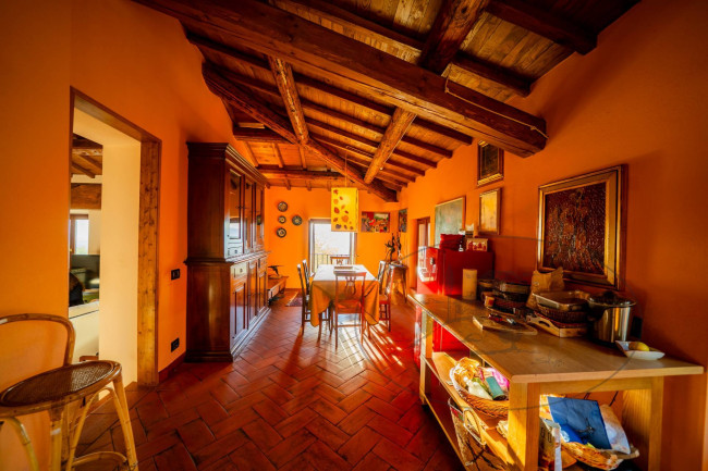 Casa colonica in vendita a Castelfranco Piandiscò