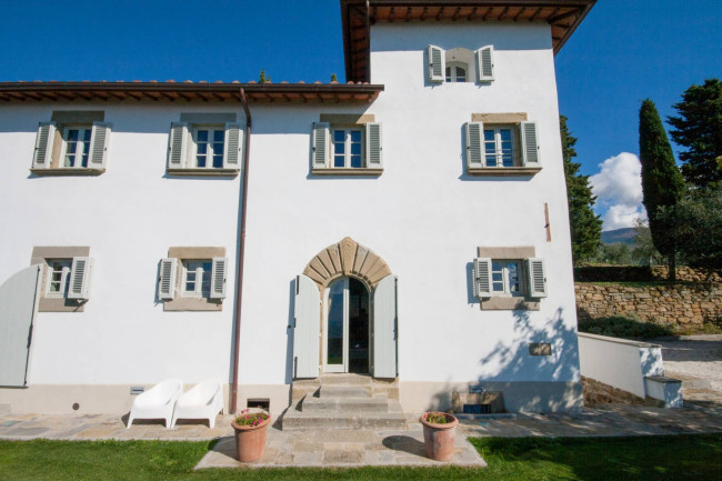 Casa colonica in vendita a Castelfranco Piandiscò