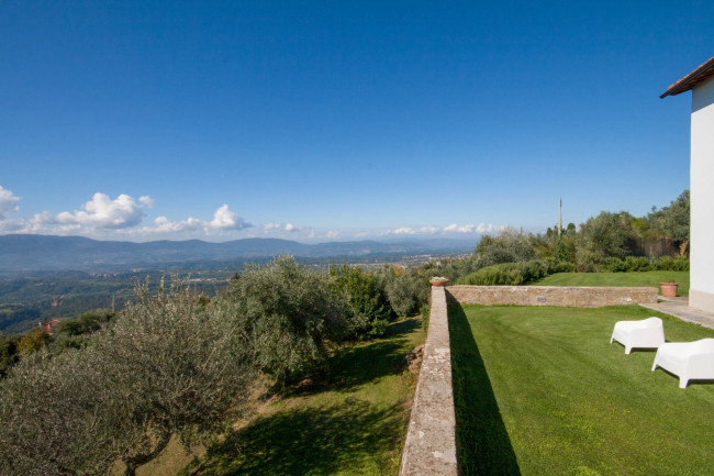 Casa colonica in vendita a Castelfranco Piandiscò