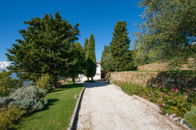 Casa colonica in vendita a Castelfranco Piandiscò