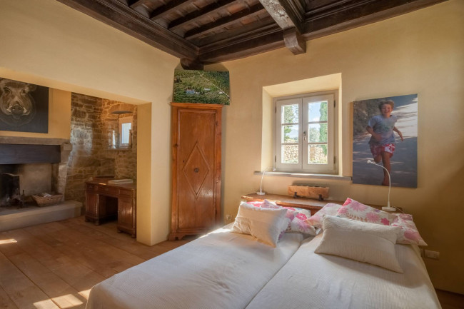 Casa colonica in vendita a Castelfranco Piandiscò