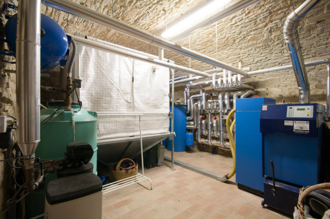 Casa colonica in vendita a Castelfranco Piandiscò