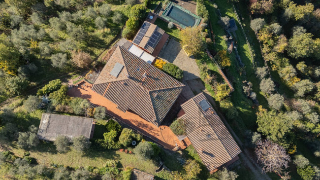 Casa colonica in vendita a Castelfranco Piandiscò