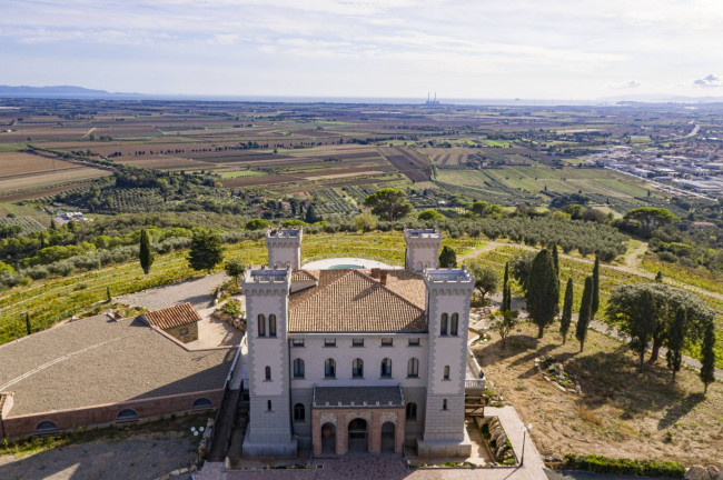 Castello in vendita a Campiglia Marittima