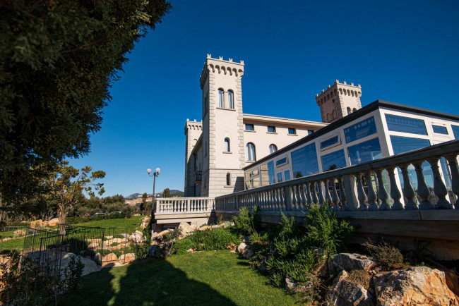 Castello in vendita a Campiglia Marittima