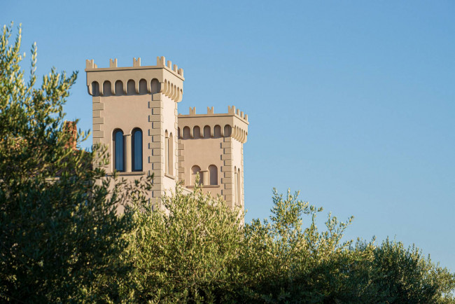 Castello in vendita a Campiglia Marittima