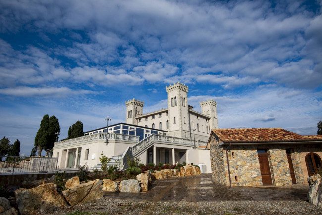 Castello in vendita a Campiglia Marittima