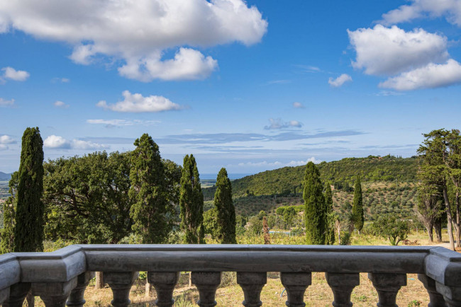 Castello in vendita a Campiglia Marittima
