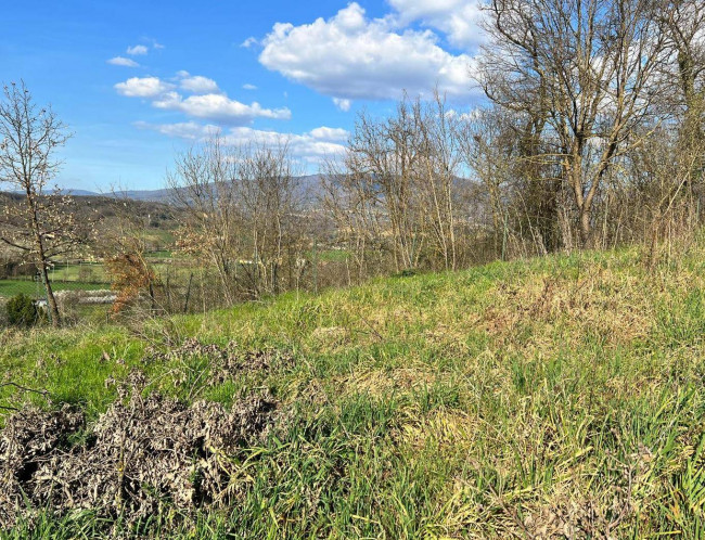 Terreno edificabile in vendita a Reggello