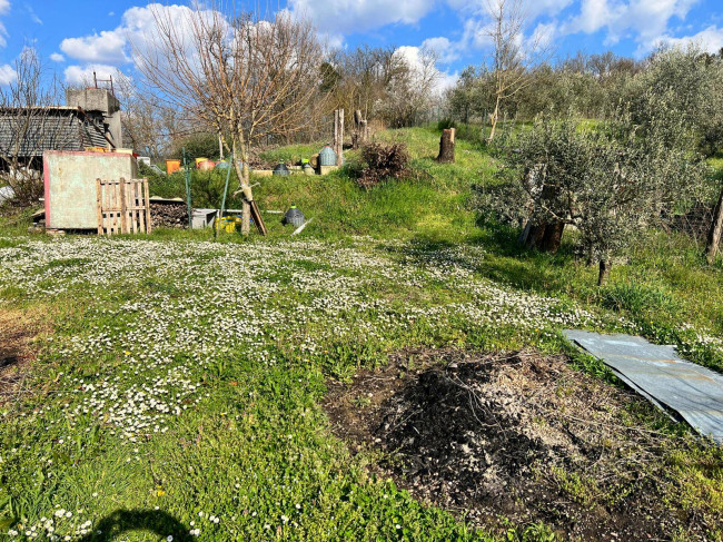 Terreno edificabile in vendita a Reggello