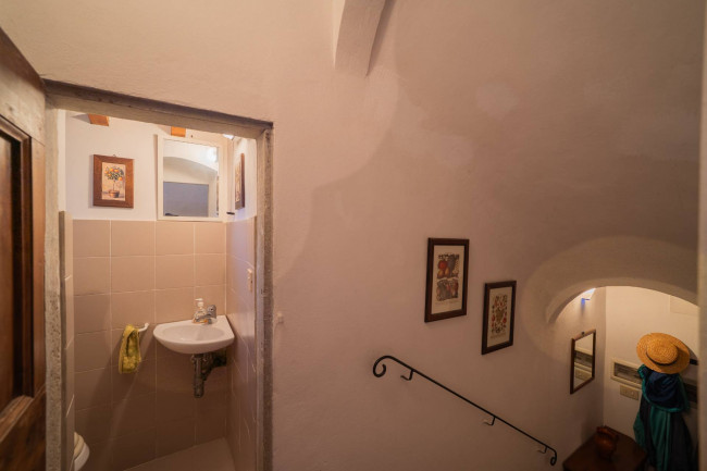 Casa semi indipendente in vendita a Reggello