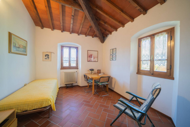 Casa semi indipendente in vendita a Reggello