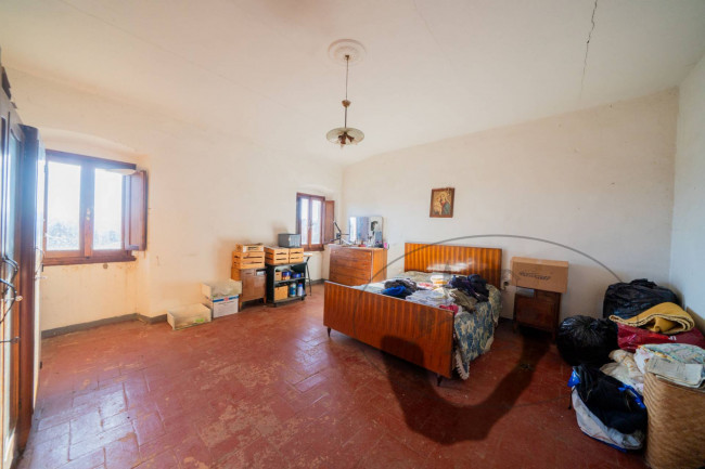 Casa colonica in vendita a Reggello