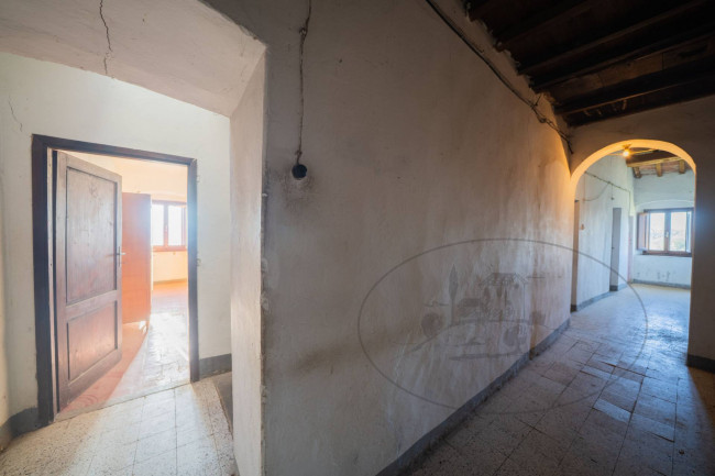 Casa colonica in vendita a Reggello