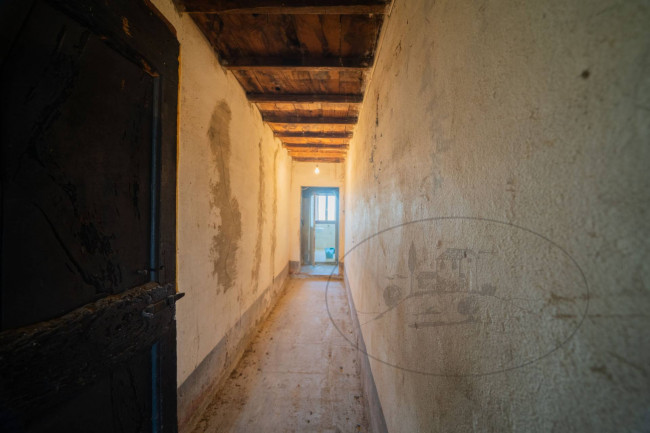 Casa colonica in vendita a Reggello