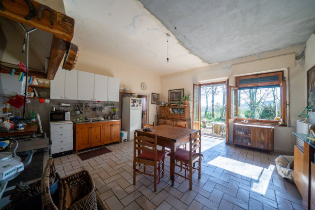 Rustico in vendita a Figline e Incisa Valdarno