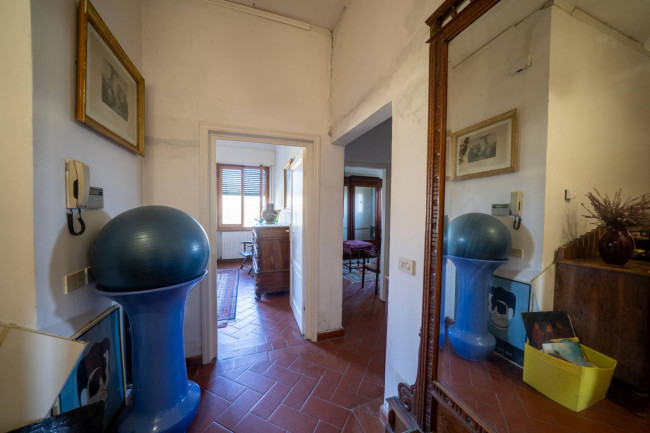 Rustico in vendita a Figline e Incisa Valdarno
