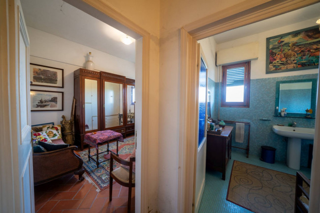 Rustico in vendita a Figline e Incisa Valdarno