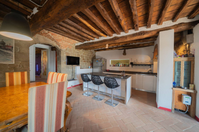 Appartamento in vendita a Reggello