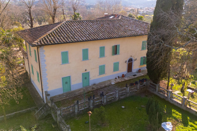 Villa in vendita a Cavriglia