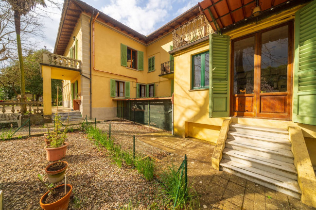 Villa in vendita a Cavriglia