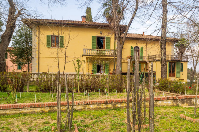 Villa in vendita a Cavriglia